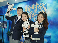 選錯(cuò)學(xué)校有沒(méi)有后悔藥？建議你來(lái)武漢新華看看！