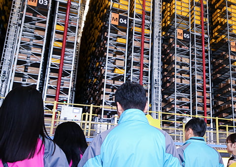 工業(yè)智能機(jī)器人